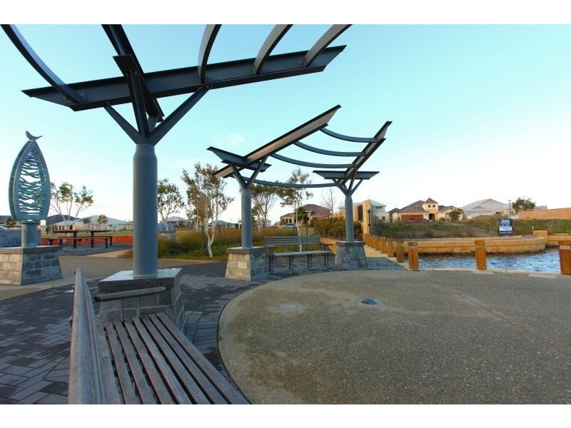 40 Katinka Rtt, Dudley Park WA 6210