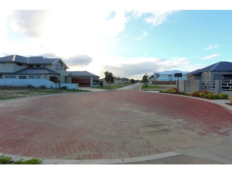 40 Katinka Rtt, Dudley Park WA 6210