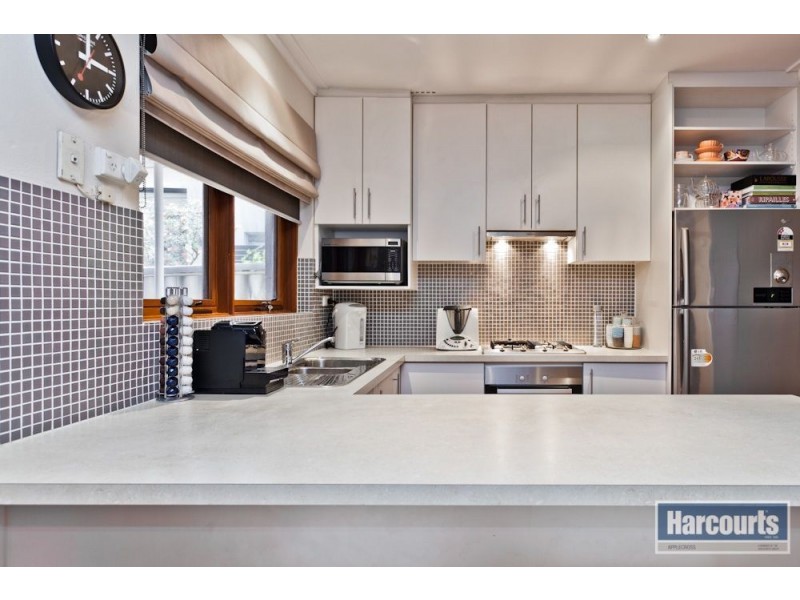 30 Moolyeen Road, Mount Pleasant WA 6153