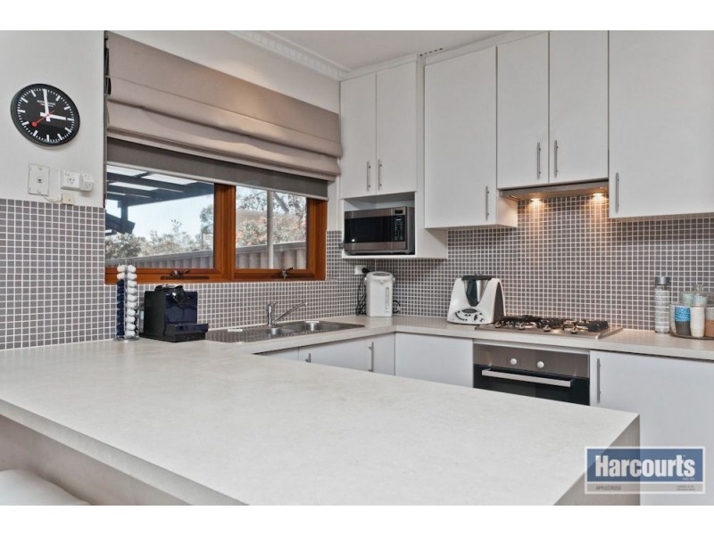 30 Moolyeen Road, Mount Pleasant WA 6153