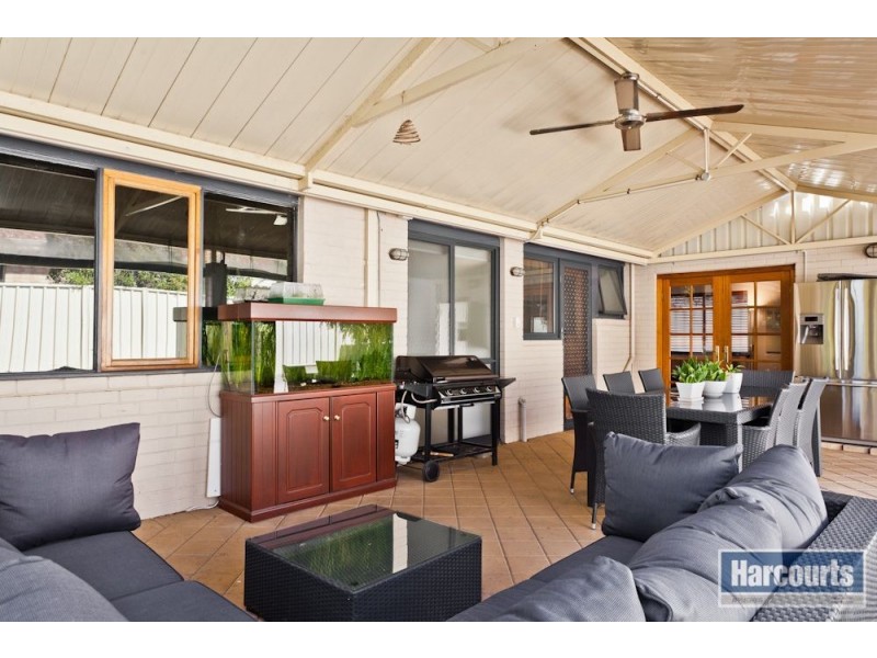 30 Moolyeen Road, Mount Pleasant WA 6153