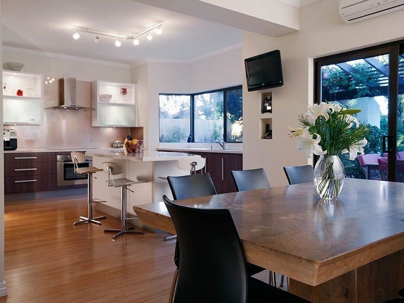 11 Colleran Way, Booragoon WA 6154