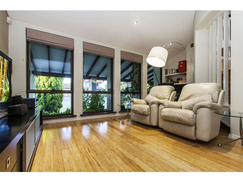 11 Colleran Way, Booragoon WA 6154