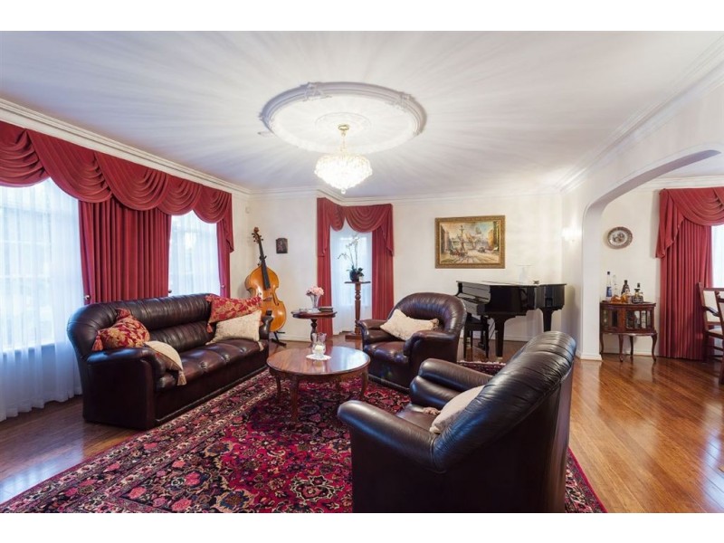 102 The Ramble, Booragoon WA 6154