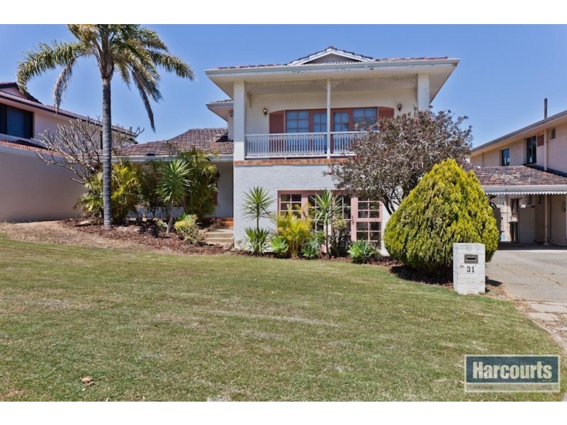 31 Edgewater Road, Salter Point WA 6152