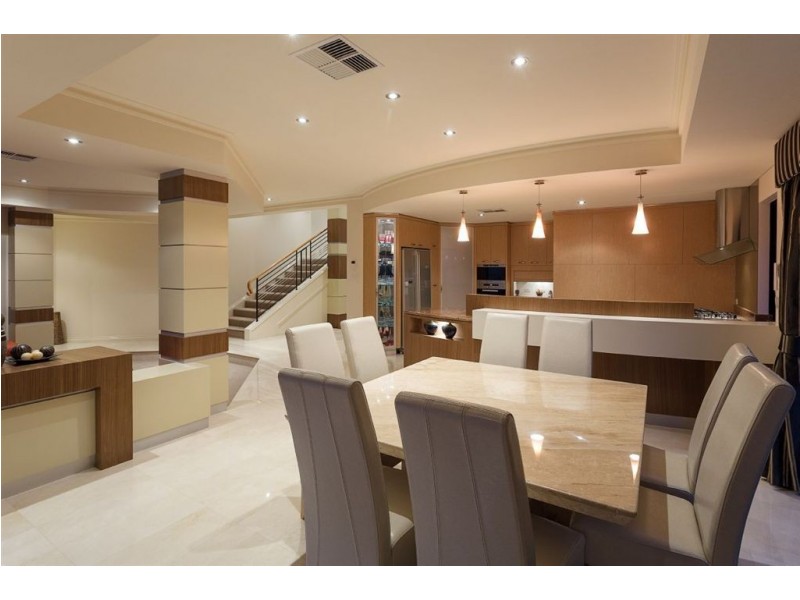 61 The Strand, Applecross WA 6153