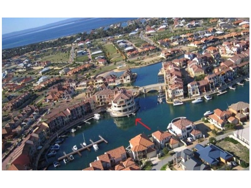 5/4 Port Quays, Wannanup WA 6210