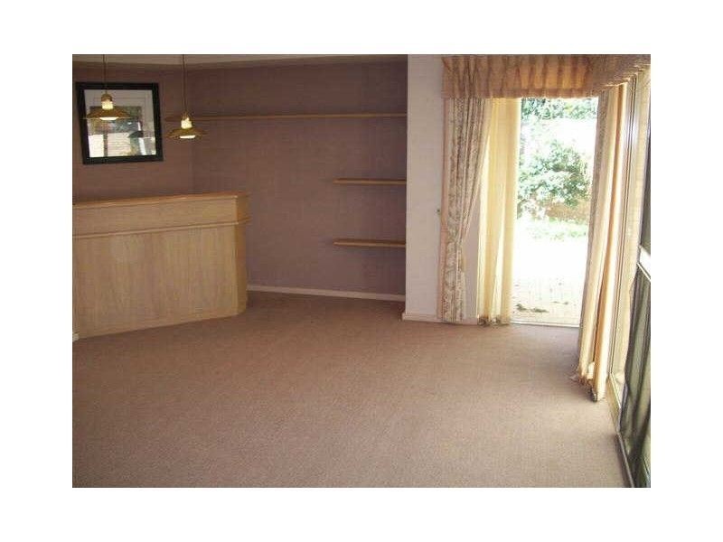 19 Kingsmill Gardens, Winthrop WA 6150