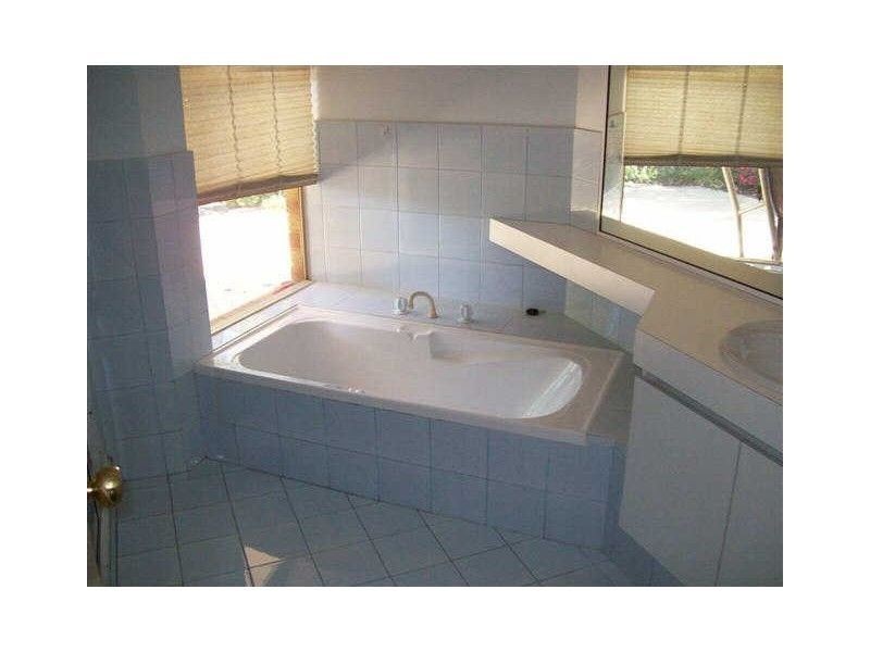 19 Kingsmill Gardens, Winthrop WA 6150