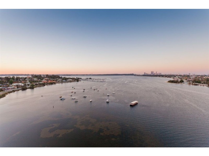 N1502/70 Canning Beach Road, Applecross WA 6153