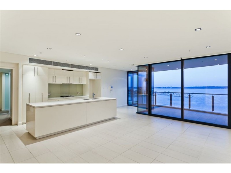 N1502/70 Canning Beach Road, Applecross WA 6153