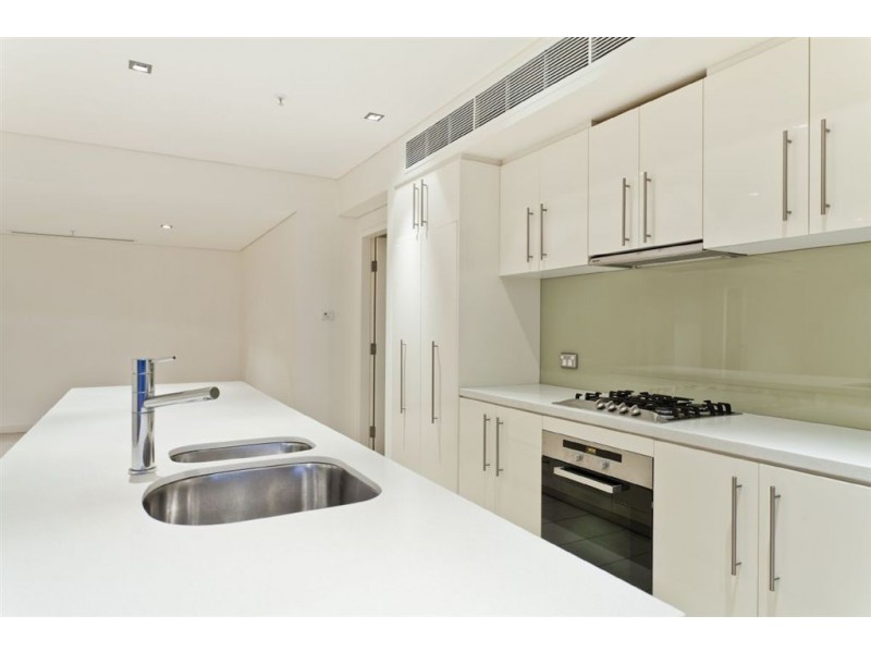 N1502/70 Canning Beach Road, Applecross WA 6153
