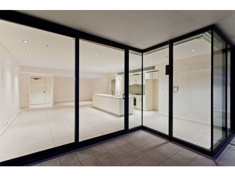 N1502/70 Canning Beach Road, Applecross WA 6153