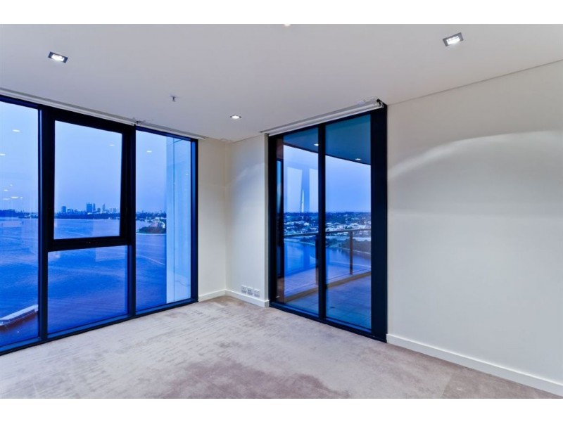 N1502/70 Canning Beach Road, Applecross WA 6153