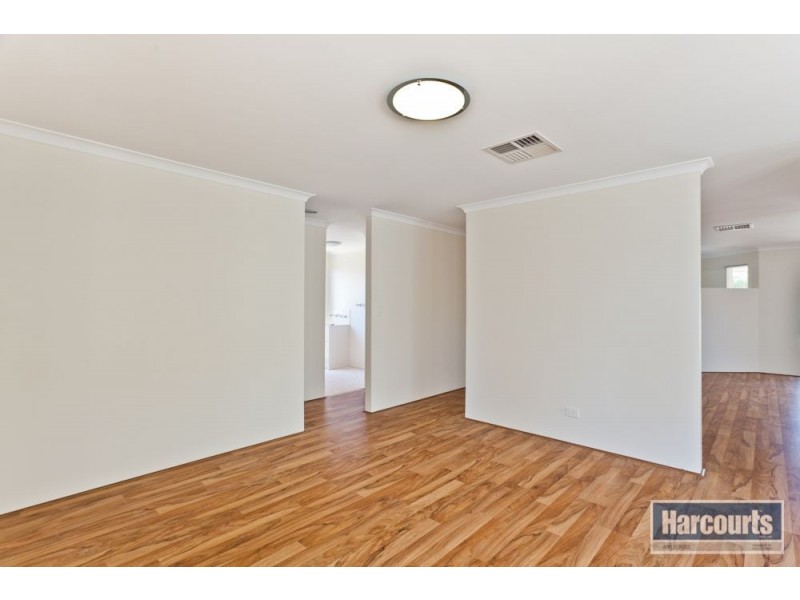 74 Winthrop Drive, Winthrop WA 6150