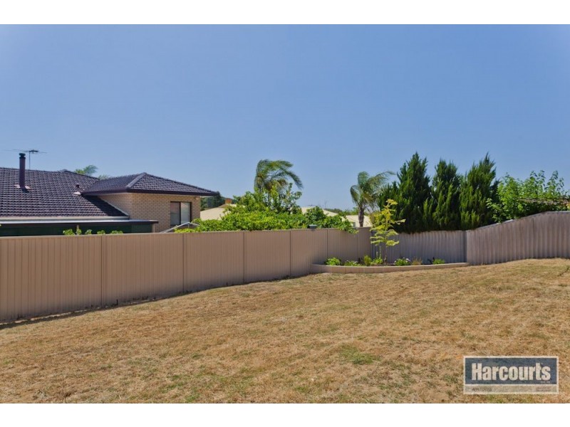 74 Winthrop Drive, Winthrop WA 6150