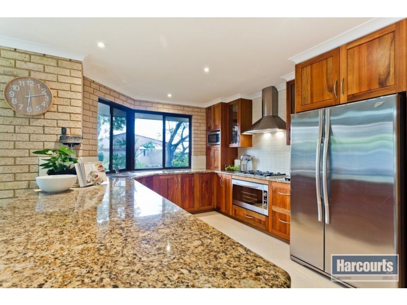 12 Houghton Way, Winthrop WA 6150