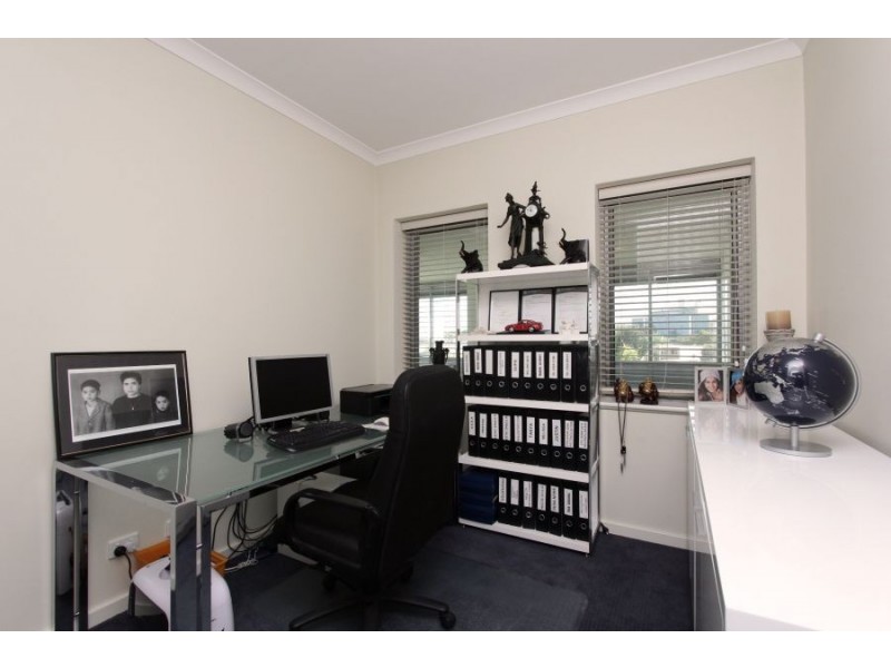 303/1 The Esplanade, Mount Pleasant WA 6153