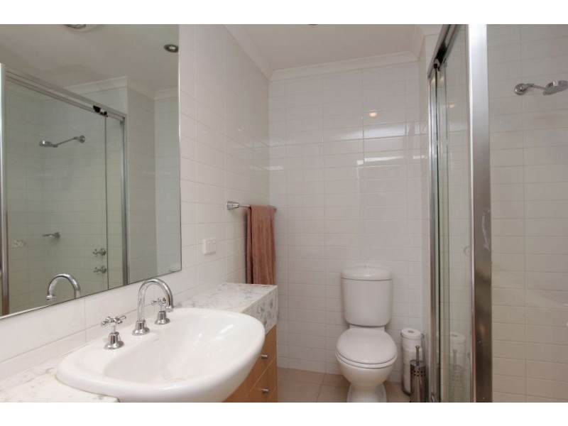 303/1 The Esplanade, Mount Pleasant WA 6153