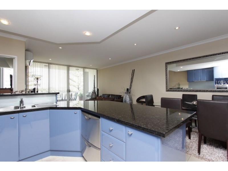 303/1 The Esplanade, Mount Pleasant WA 6153