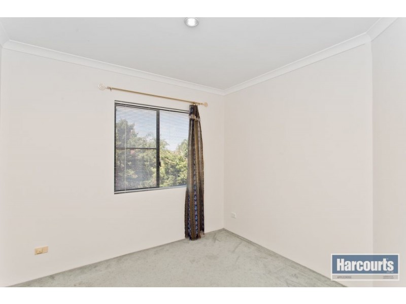 41 Feedman Way, Winthrop WA 6150