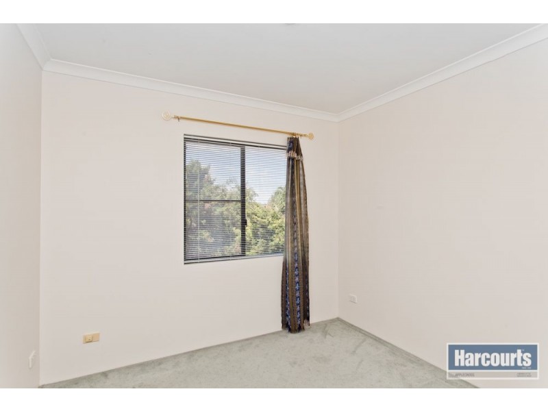 41 Feedman Way, Winthrop WA 6150