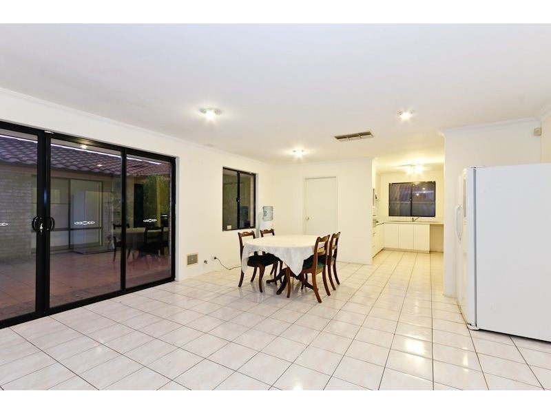 536 Marmion Street, Booragoon WA 6154