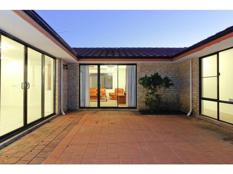 536 Marmion Street, Booragoon WA 6154