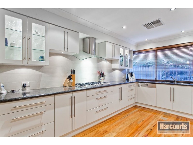 25 Cooper Ridge, Winthrop WA 6150