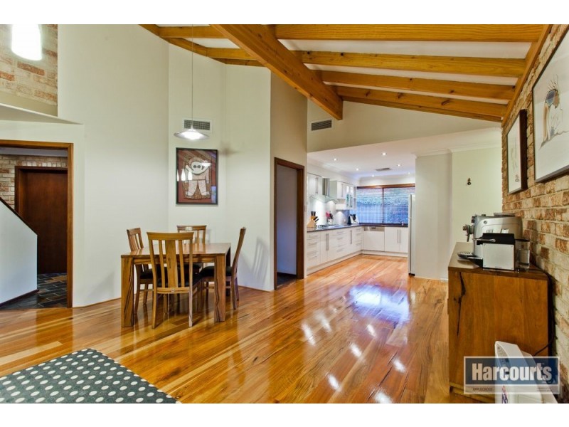 25 Cooper Ridge, Winthrop WA 6150