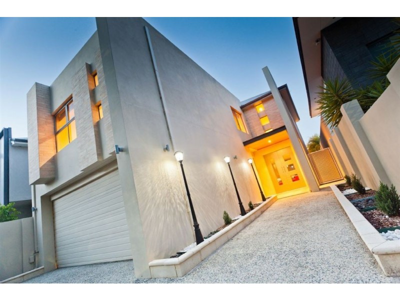 6A Tweeddale Road, Applecross WA 6153