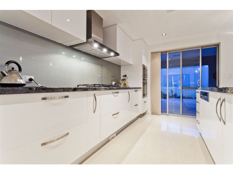 3B Erica Avenue, Mount Claremont WA 6010