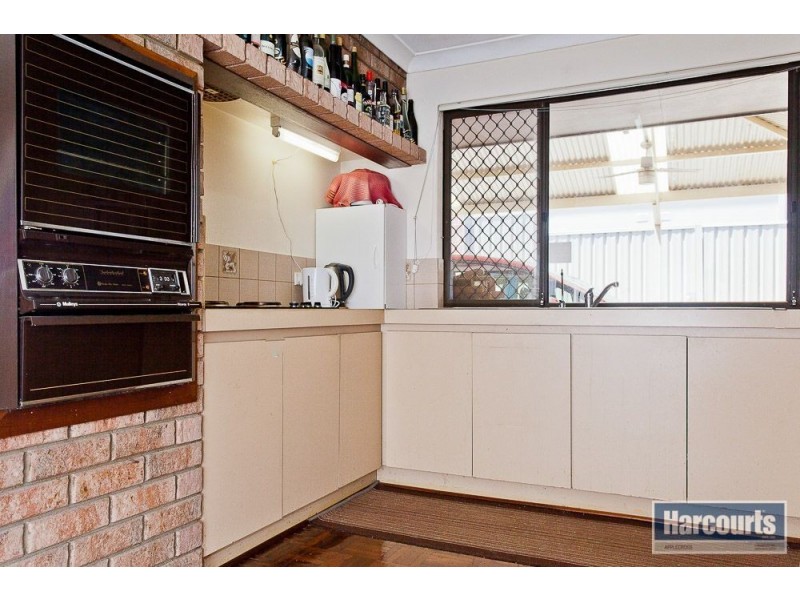 159 Riseley Street, Booragoon WA 6154