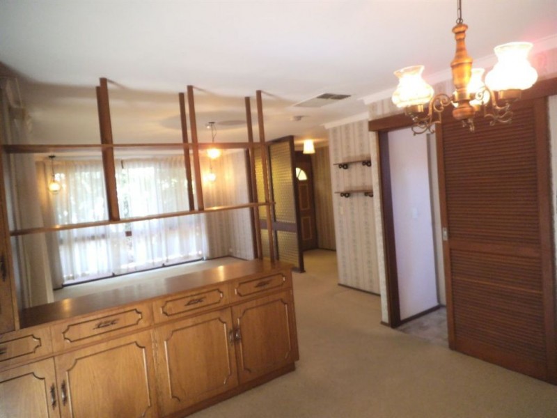 69 Dean Road, Bateman WA 6150