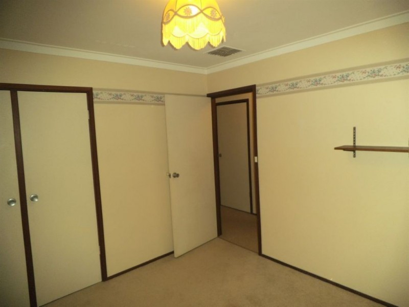 69 Dean Road, Bateman WA 6150