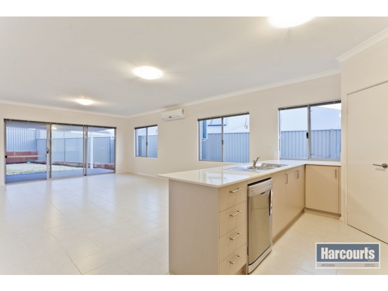 3 Ewens Pass, Wandi WA 6167