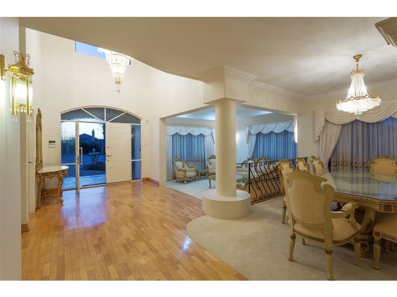 5 Buttel Top, Winthrop WA 6150