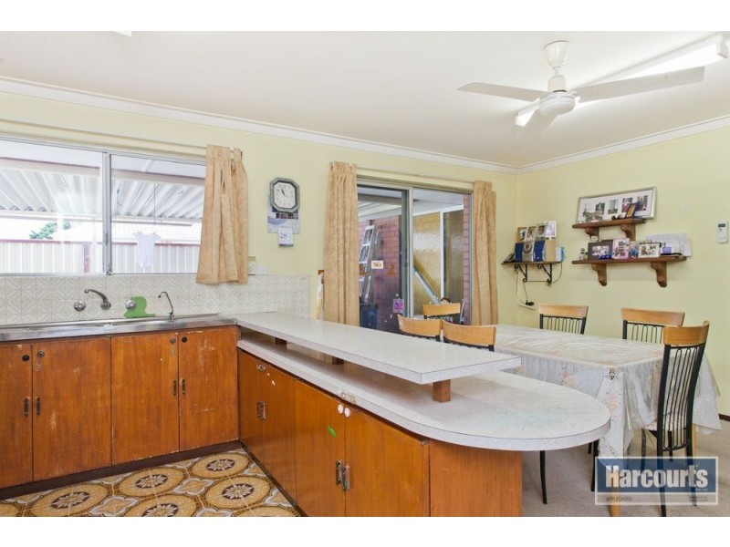 1/75 Vahland Avenue, Riverton WA 6148