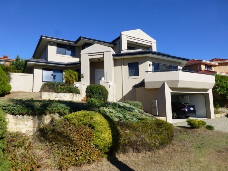 10 Hotchin Way, Kardinya WA 6163