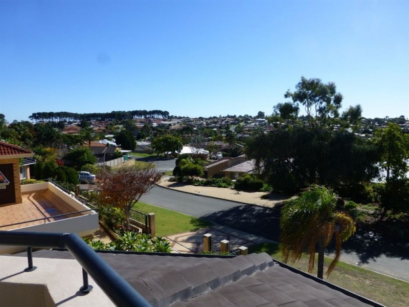 10 Hotchin Way, Kardinya WA 6163