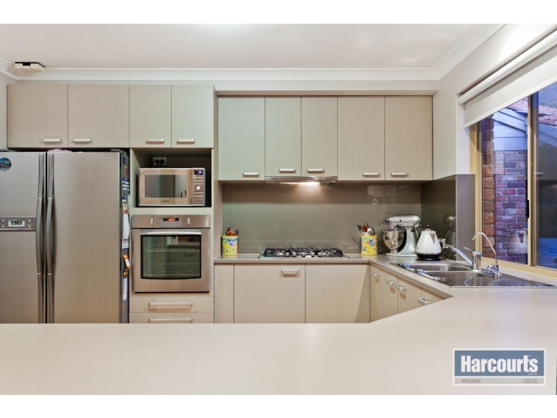 4 Winthrop Drive, Winthrop WA 6150