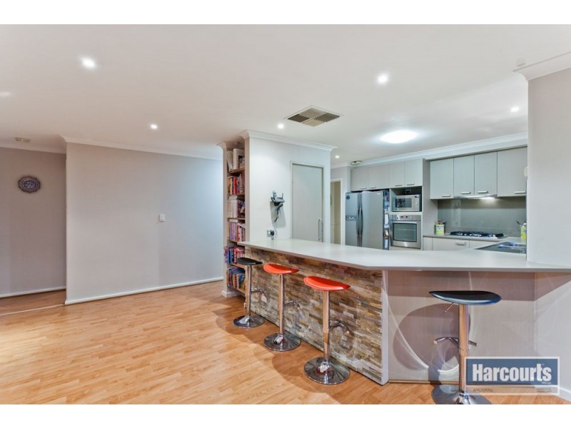 4 Winthrop Drive, Winthrop WA 6150