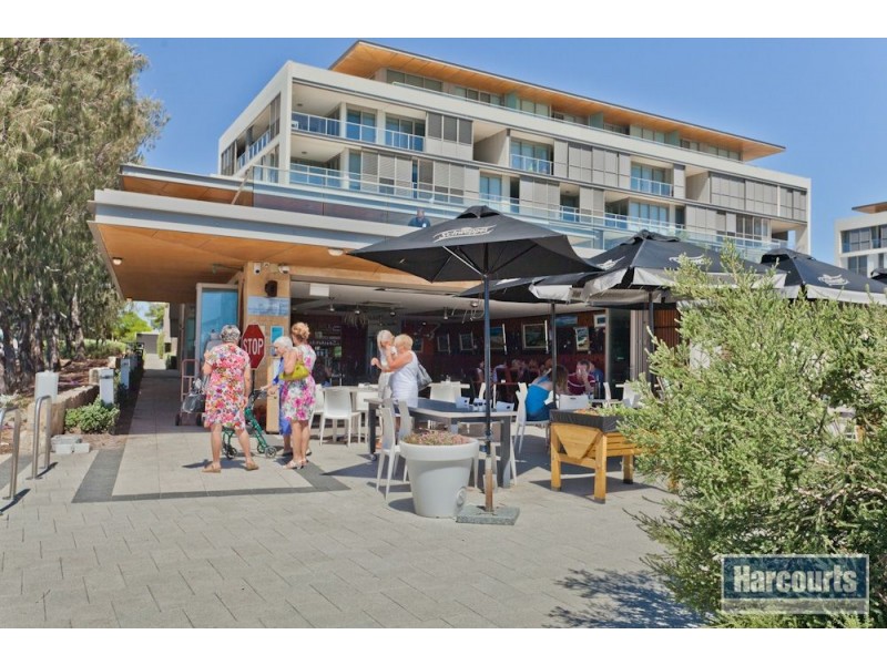 42 Newark Turn, North Coogee WA 6163