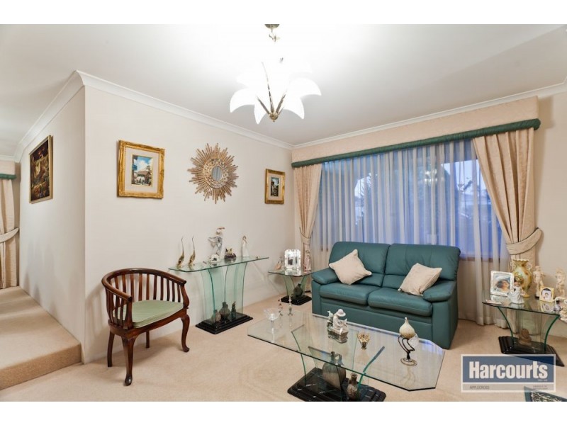 15 Silbert Circle, Winthrop WA 6150