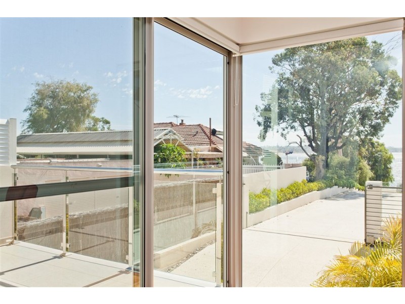 43B Melville Beach Road, Applecross WA 6153