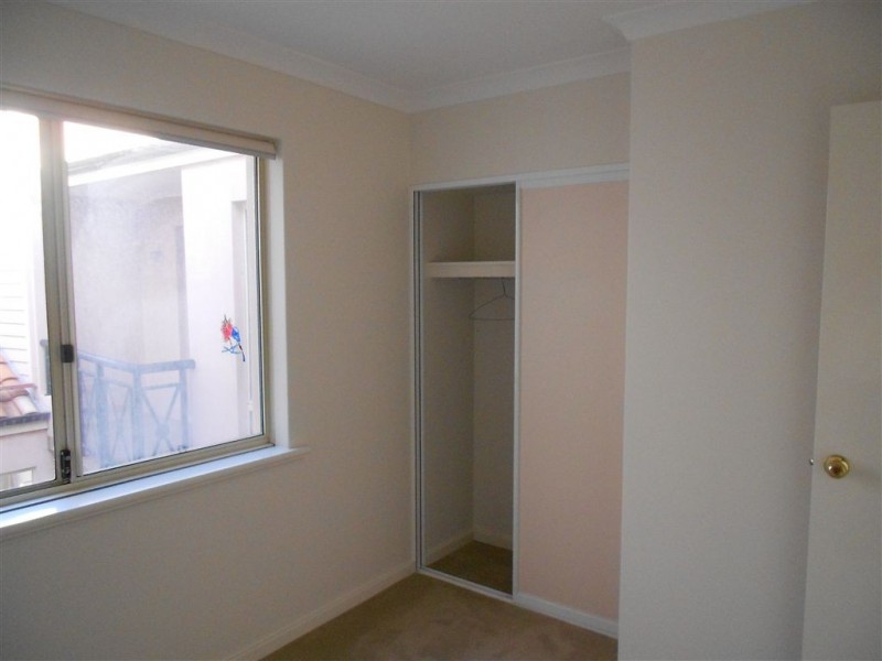 7 Ensign Lane, East Perth WA 6004