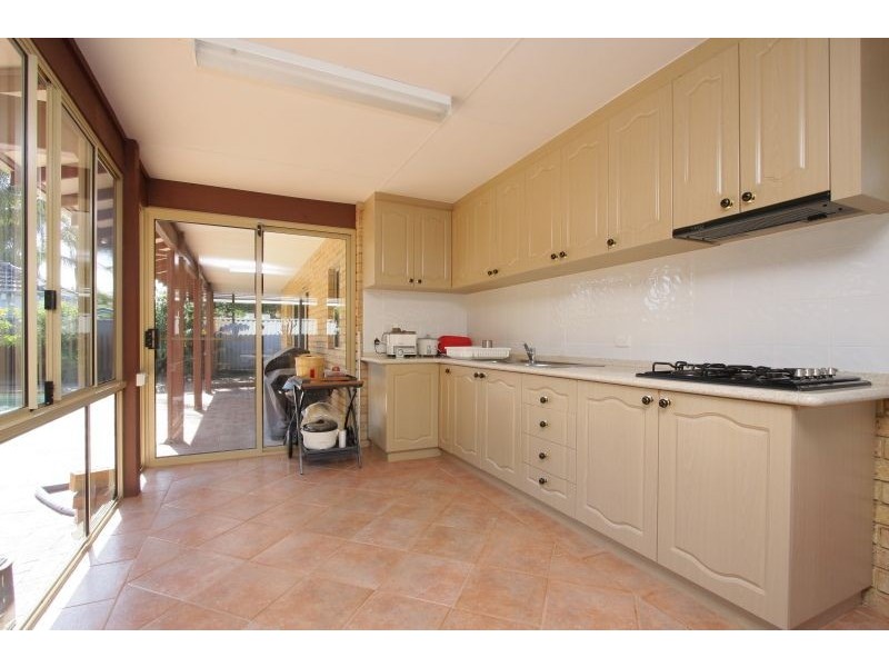 38 Whitfeld Terrace, Winthrop WA 6150