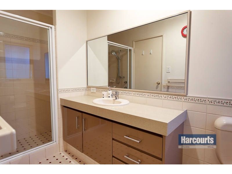 25 Stewart Way, Kardinya WA 6163