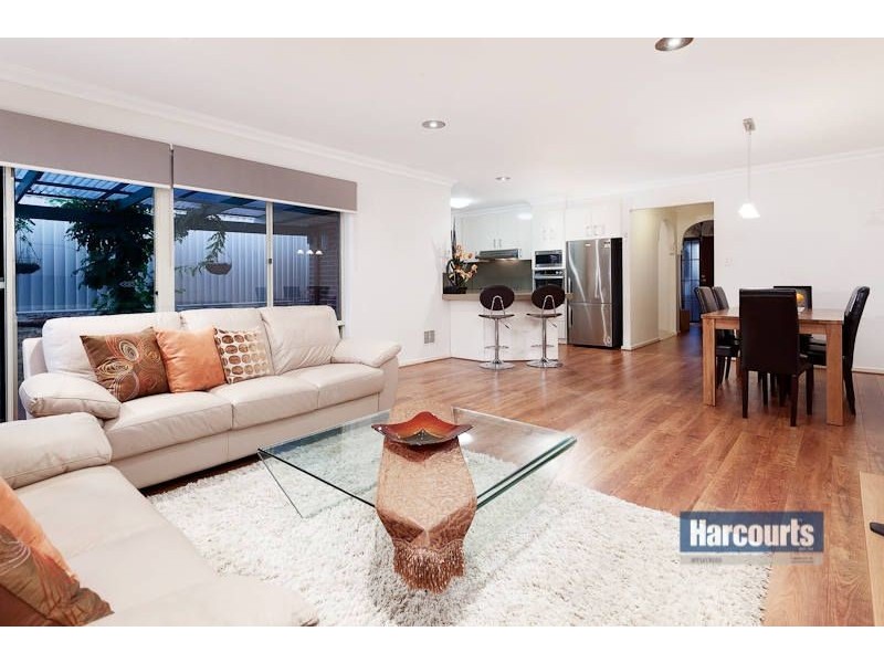 25 Stewart Way, Kardinya WA 6163