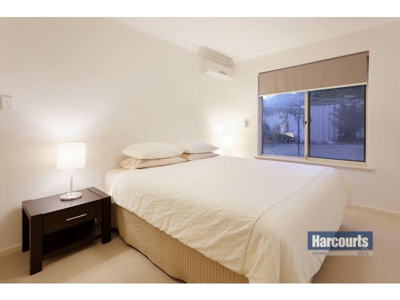 25 Stewart Way, Kardinya WA 6163